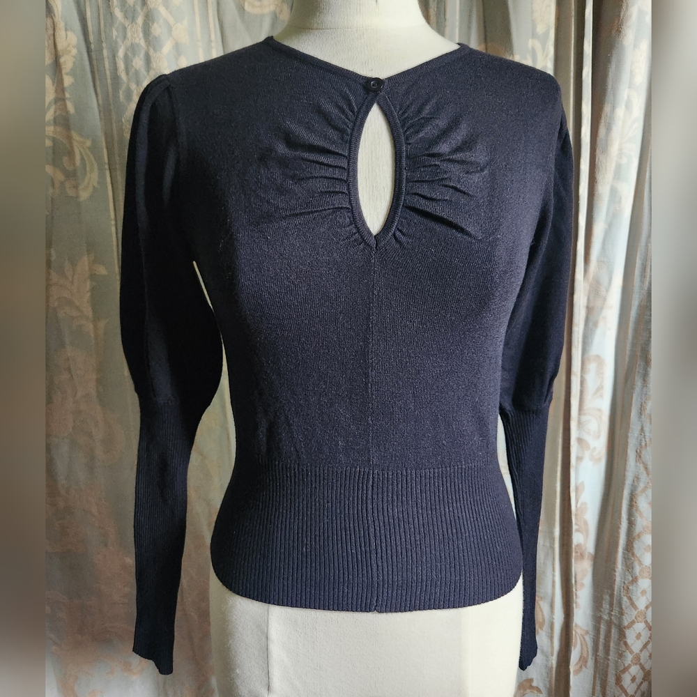 Truth Midnight Blue/ Black Keyhole Blouse